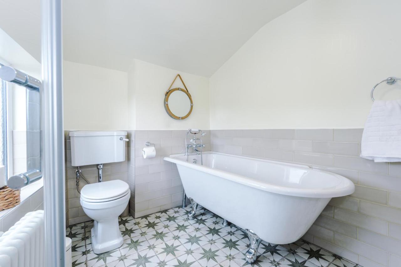 Holiday home Churton House