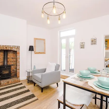 Churton House Chester Esterno foto